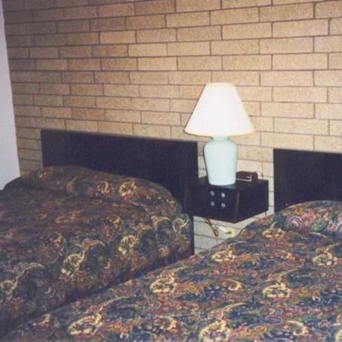 Broadway Inn Yankton Buitenkant foto